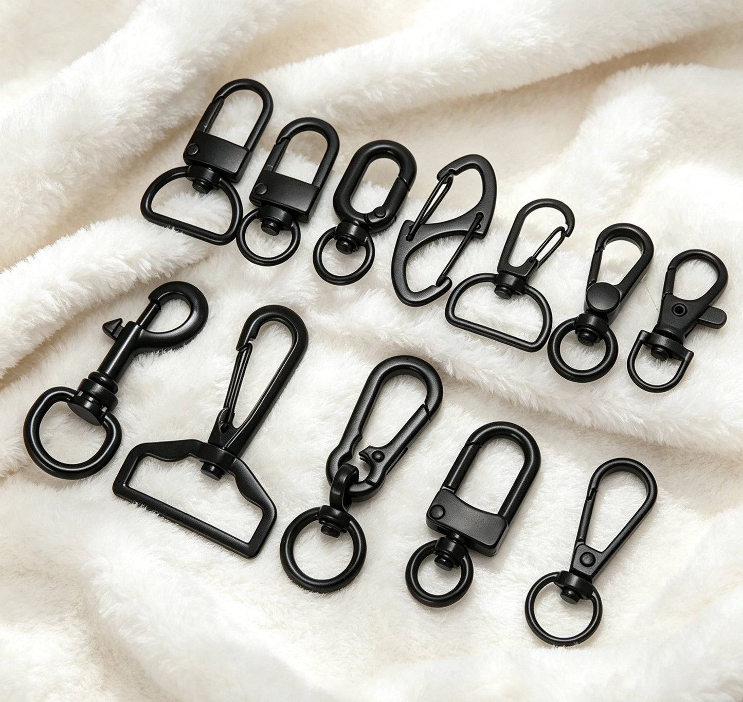 Clips for keychain for phonecharm and bagcharm
